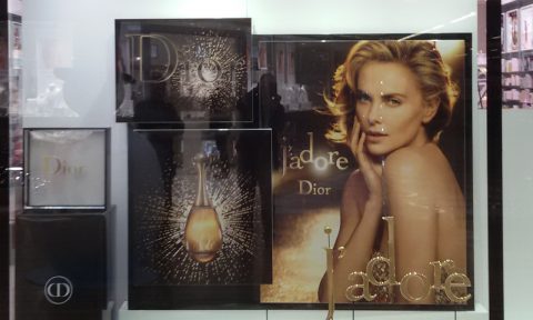 granada-e3-dynamic-escaparatismo